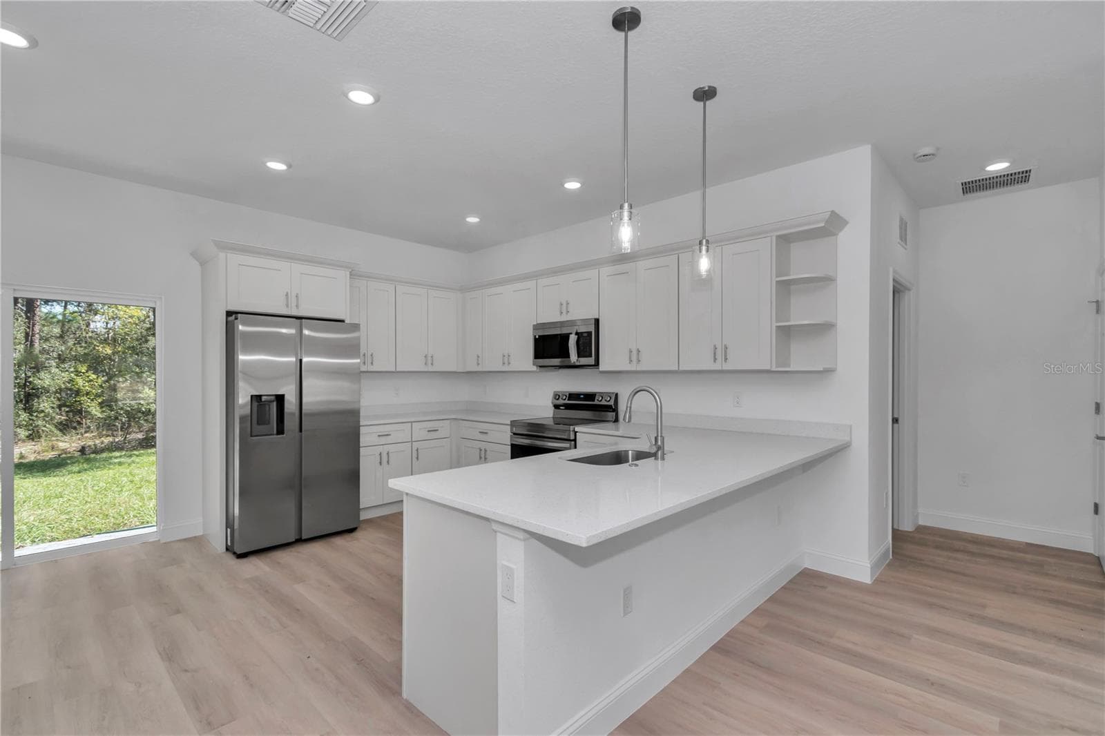 Single Family Residence at 9219 N AKOLA WAY, CITRUS SPRINGS, photo 2 of 41