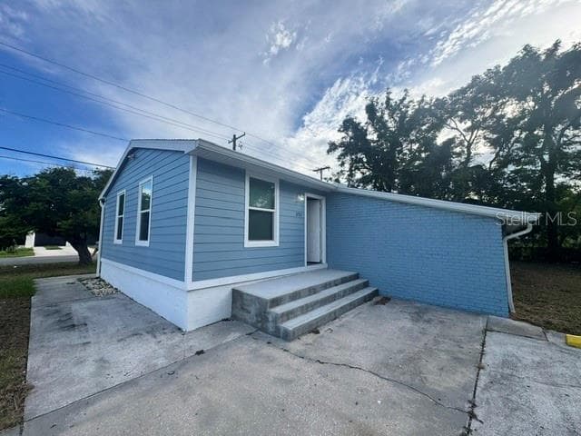 Single Family Residence at 3723 TEMPLE ST, TAMPA