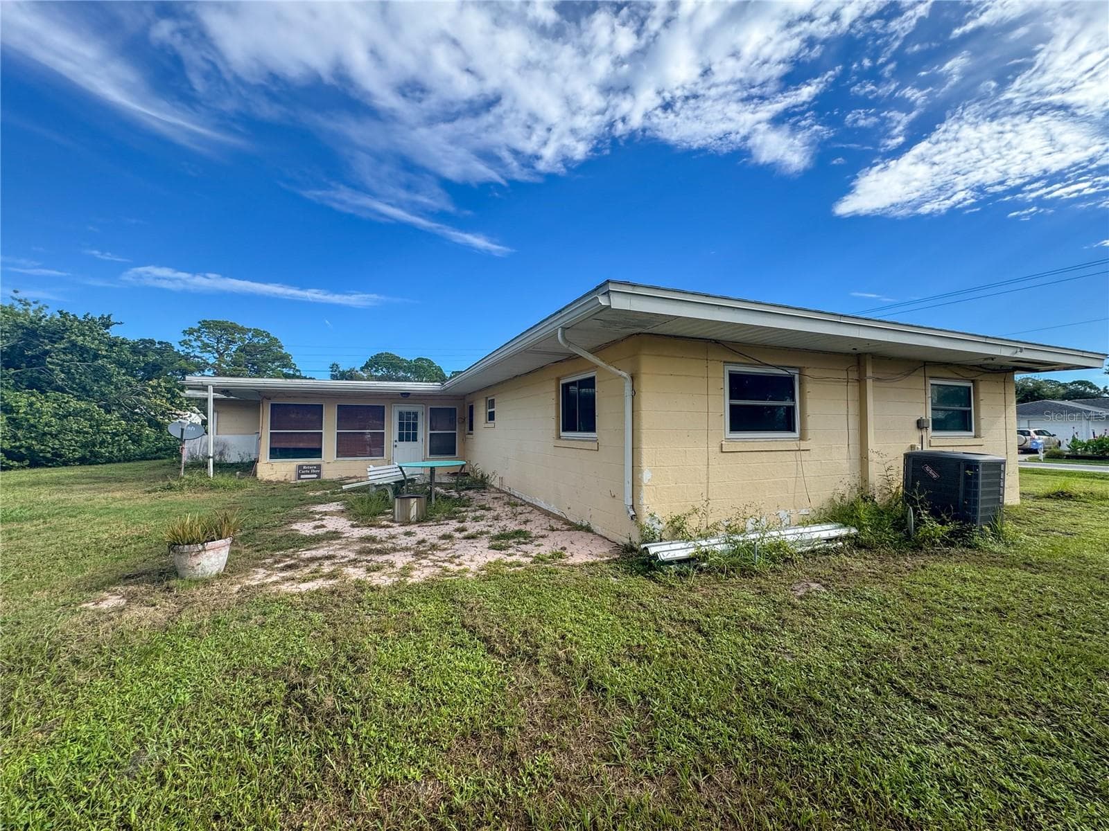 Single Family Residence at 1205 SUNSET AVE, NOKOMIS, photo 19 of 24