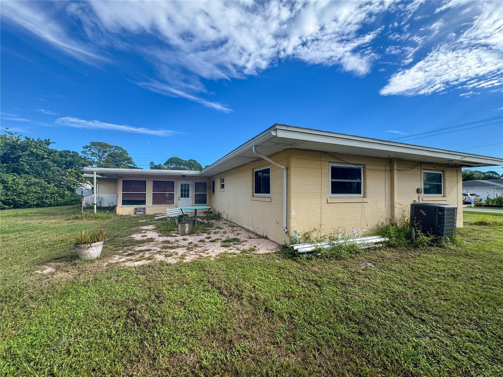 Single Family Residence at 1205 SUNSET AVE, NOKOMIS, photo 20 of 24