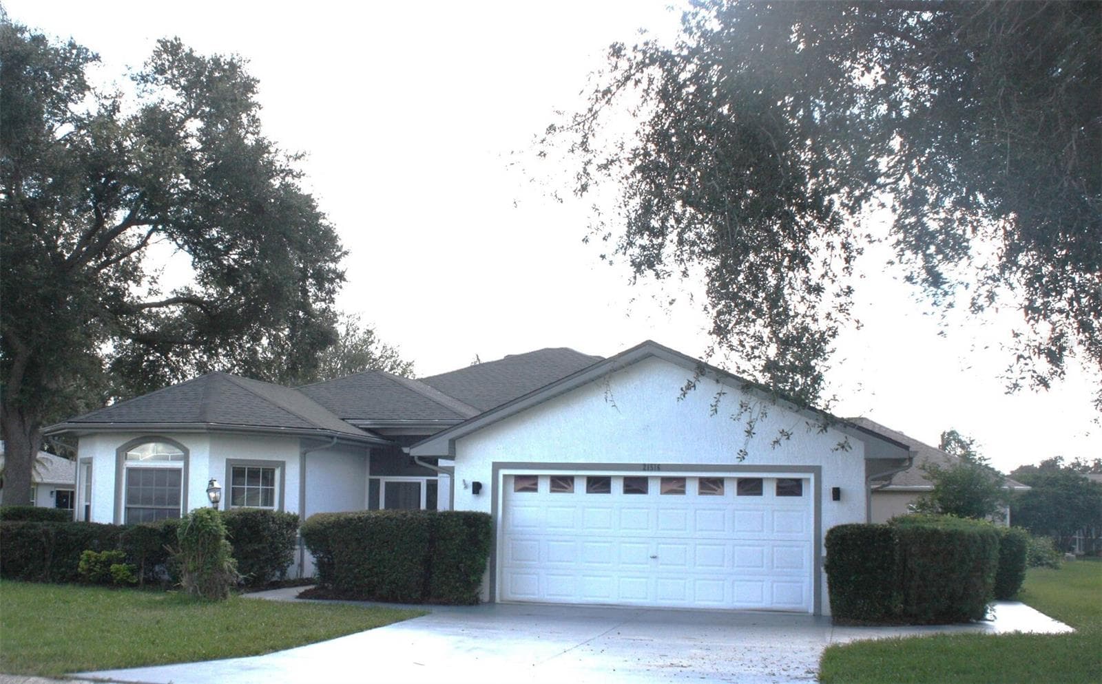 21516 CASTLE VIEW CT