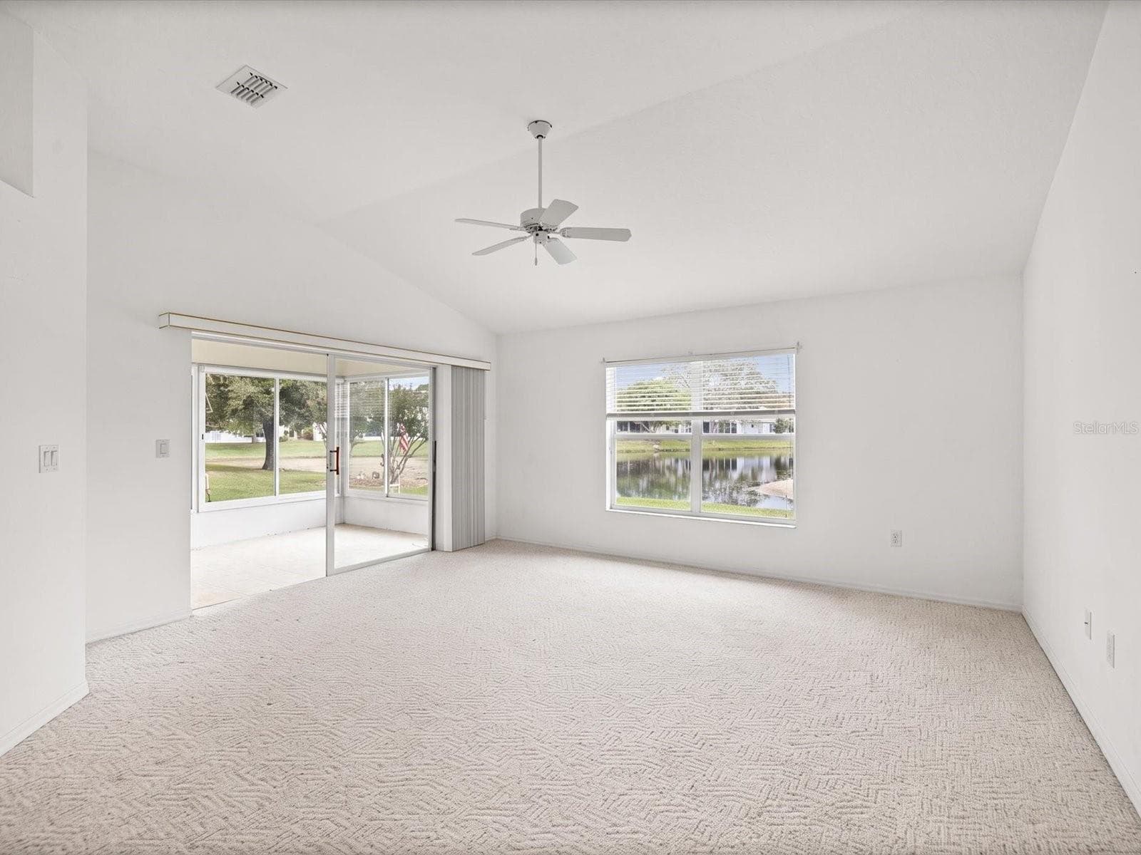 Single Family Residence at 11829 IVYWOOD PL, NEW PORT RICHEY, photo 9 of 73