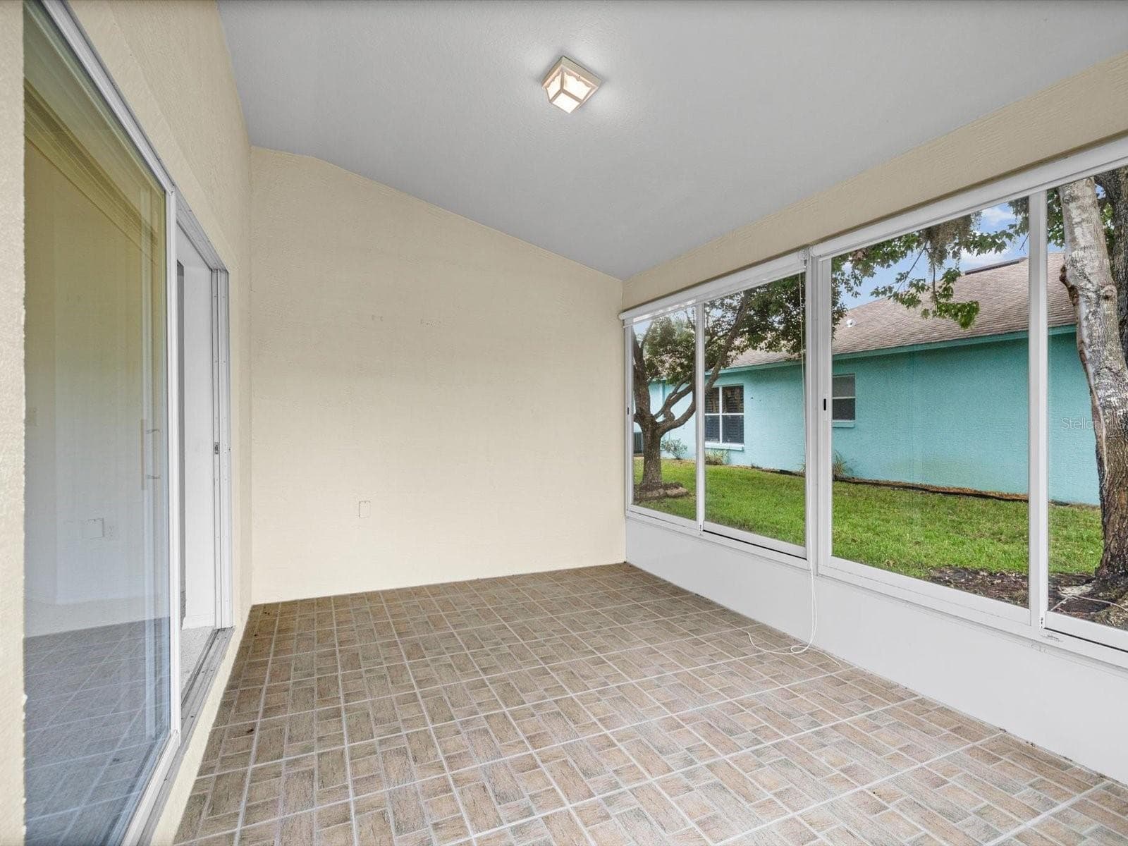 Single Family Residence at 11829 IVYWOOD PL, NEW PORT RICHEY, photo 37 of 73