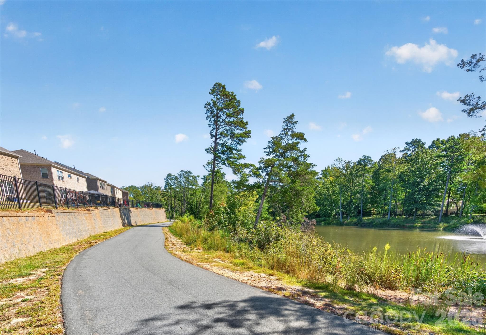 Single Family Residence at 5002 Kinsbridge Drive, Mint Hill, photo 31 of 34
