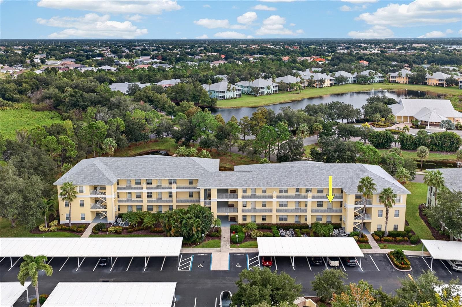 2060 WILLOW HAMMOCK CIR #207