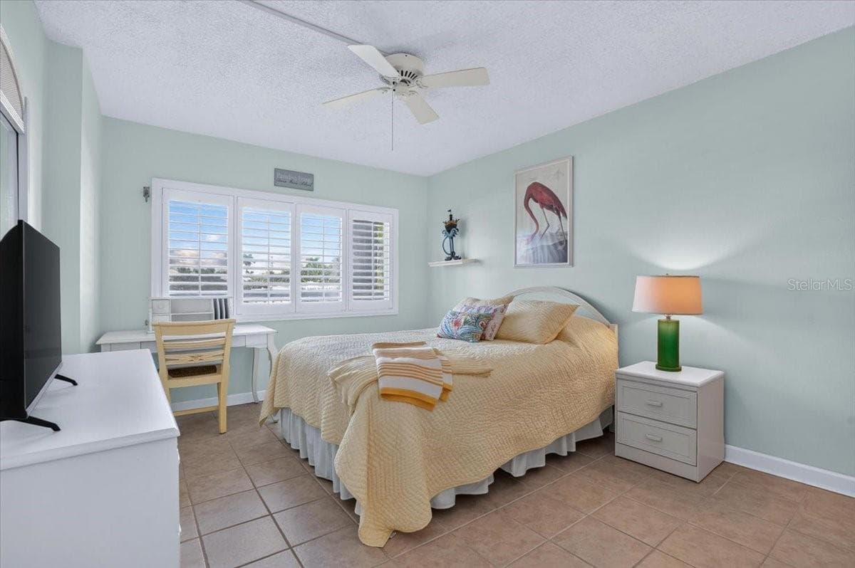Condominium at 5200 GULF DR #107, HOLMES BEACH, photo 24 of 46