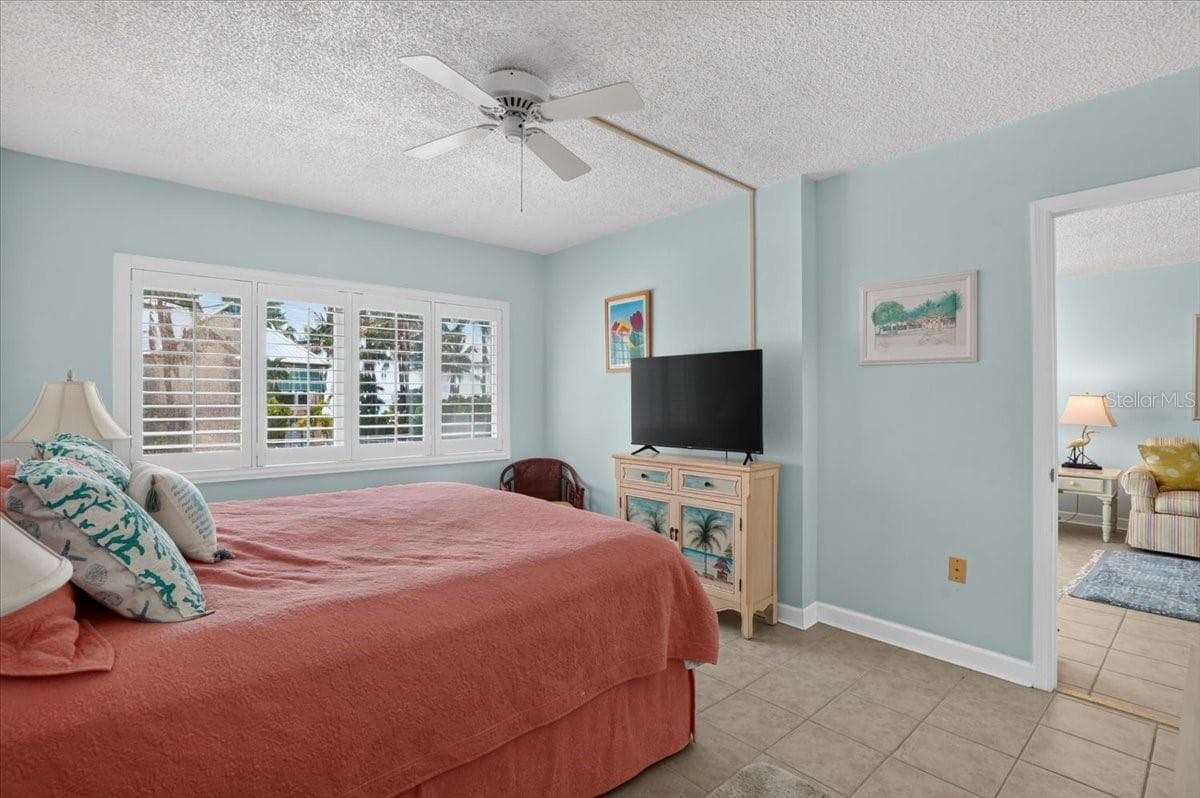 Condominium at 5200 GULF DR #107, HOLMES BEACH, photo 27 of 46