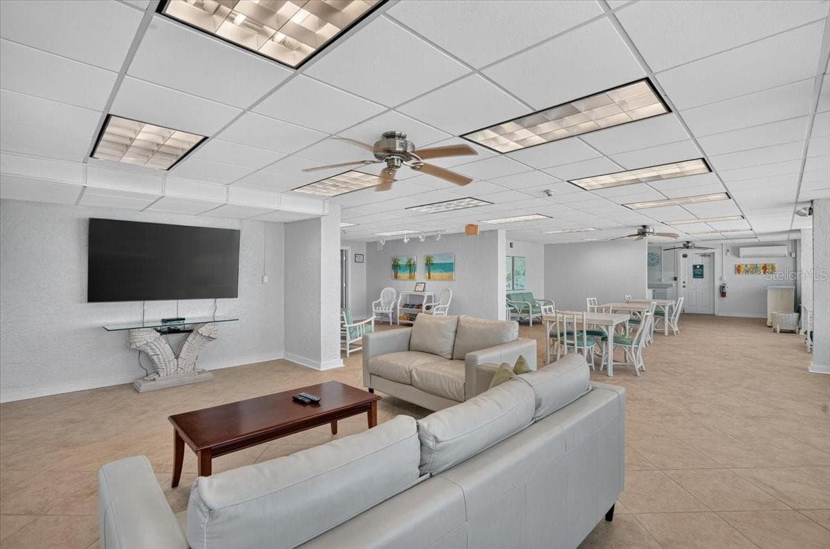 Condominium at 5200 GULF DR #107, HOLMES BEACH, photo 33 of 46