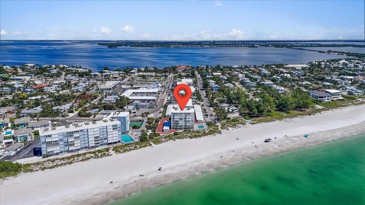 Condominium at 5200 GULF DR #107, HOLMES BEACH, photo 44 of 46