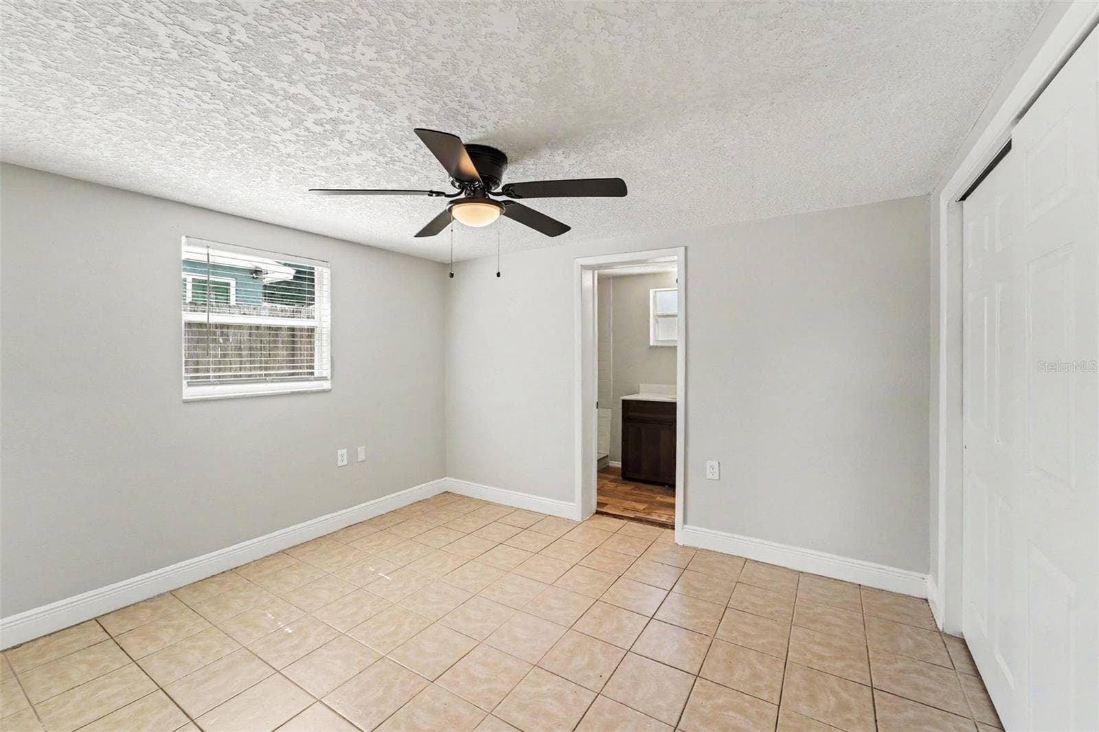 Single Family Residence at 1539 PLUM TREE RD, HOLIDAY, photo 15 of 20