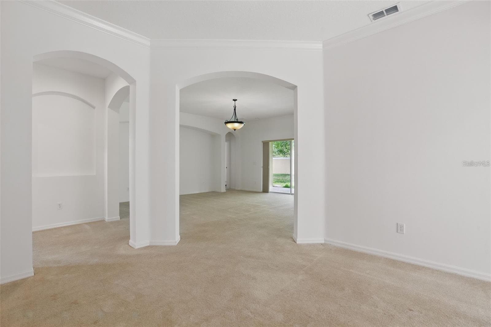 Single Family Residence at 3747 MOON DANCER PL, ST CLOUD, photo 9 of 34