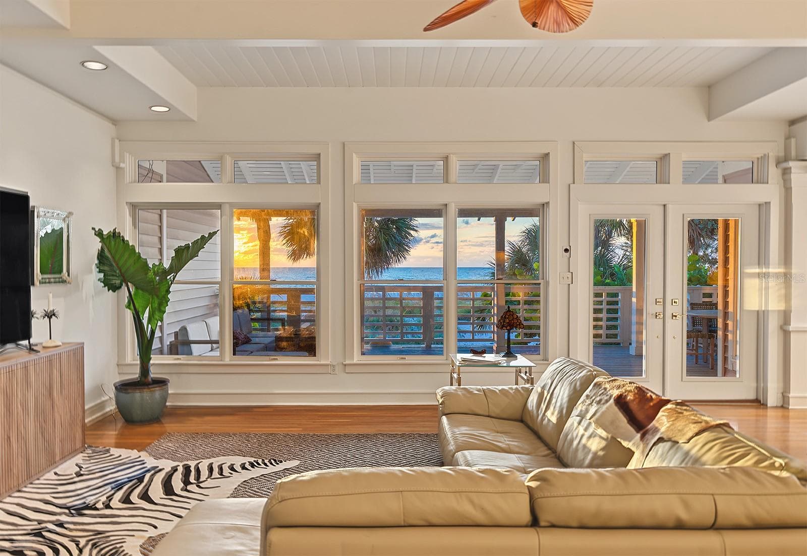 Single Family Residence at 956 ELDORADO AVE, CLEARWATER, photo 3 of 80