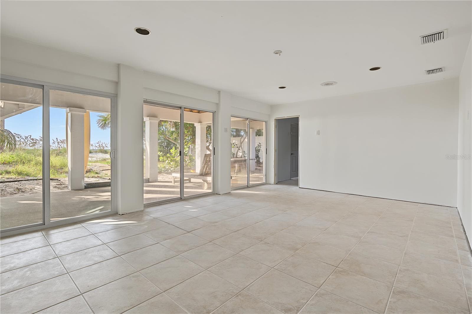 Single Family Residence at 956 ELDORADO AVE, CLEARWATER, photo 57 of 80