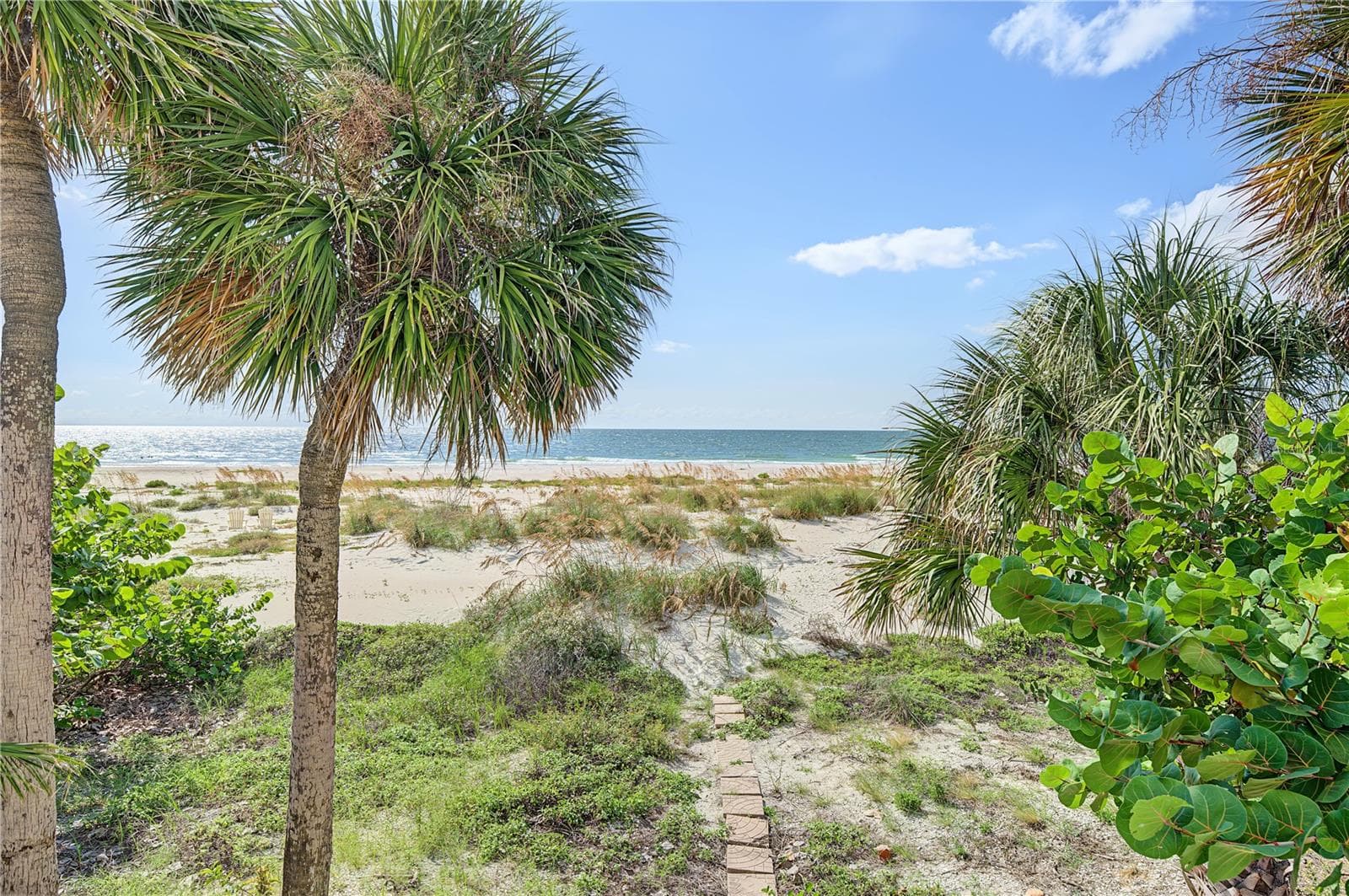 Single Family Residence at 956 ELDORADO AVE, CLEARWATER, photo 61 of 80