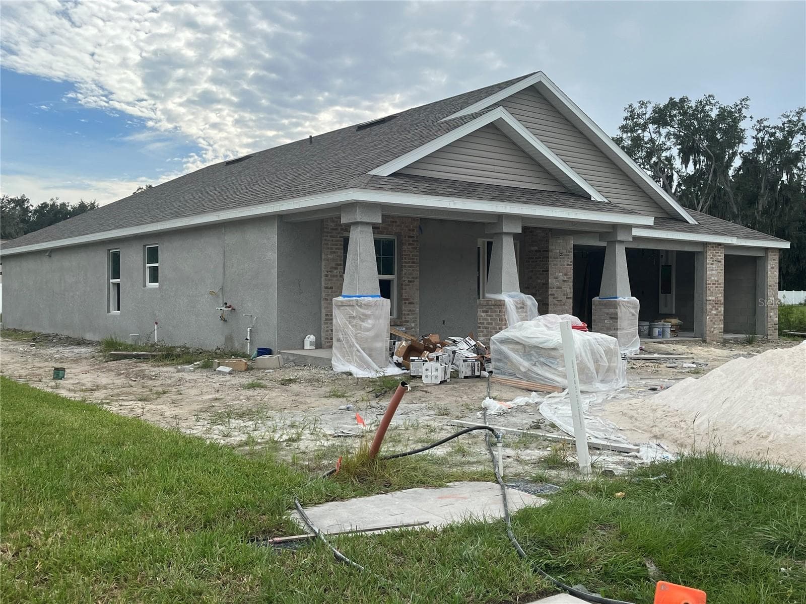 409 SHANNON ESTATES CT