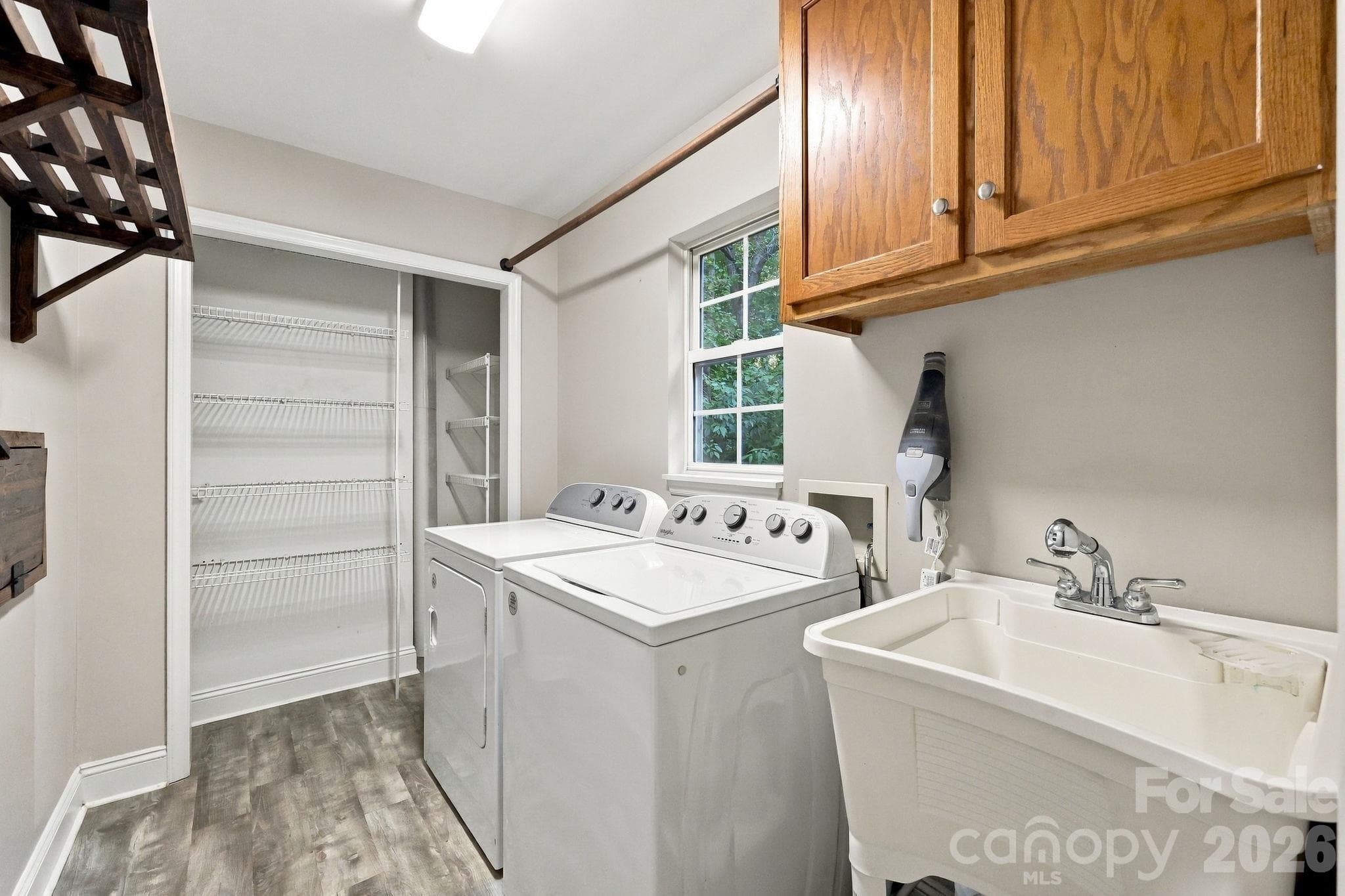 Single Family Residence at 205 Colonial Avenue, Concord, photo 15 of 39