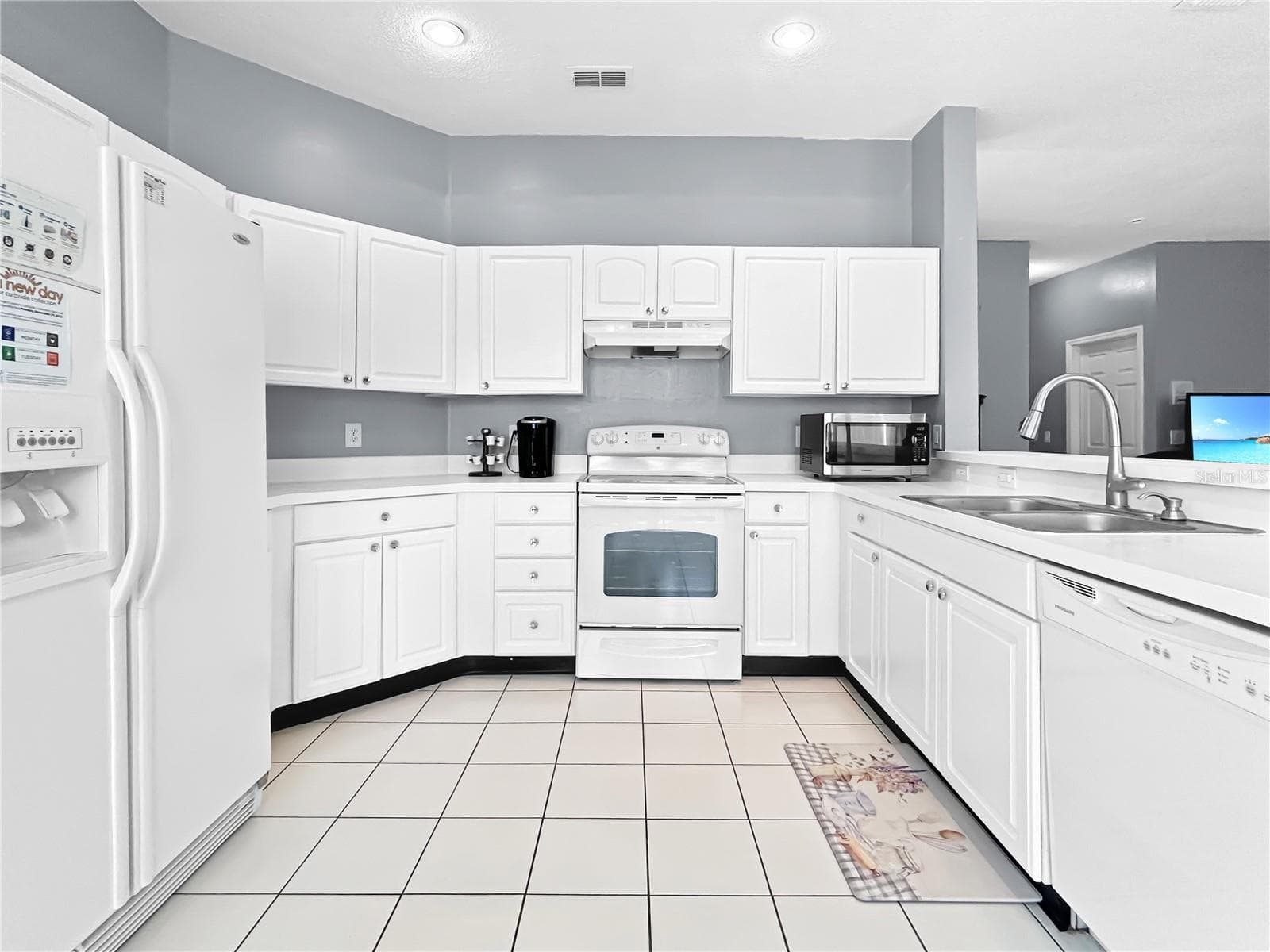 Single Family Residence at 1606 WOOD VIOLET DR, ORLANDO, photo 5 of 29