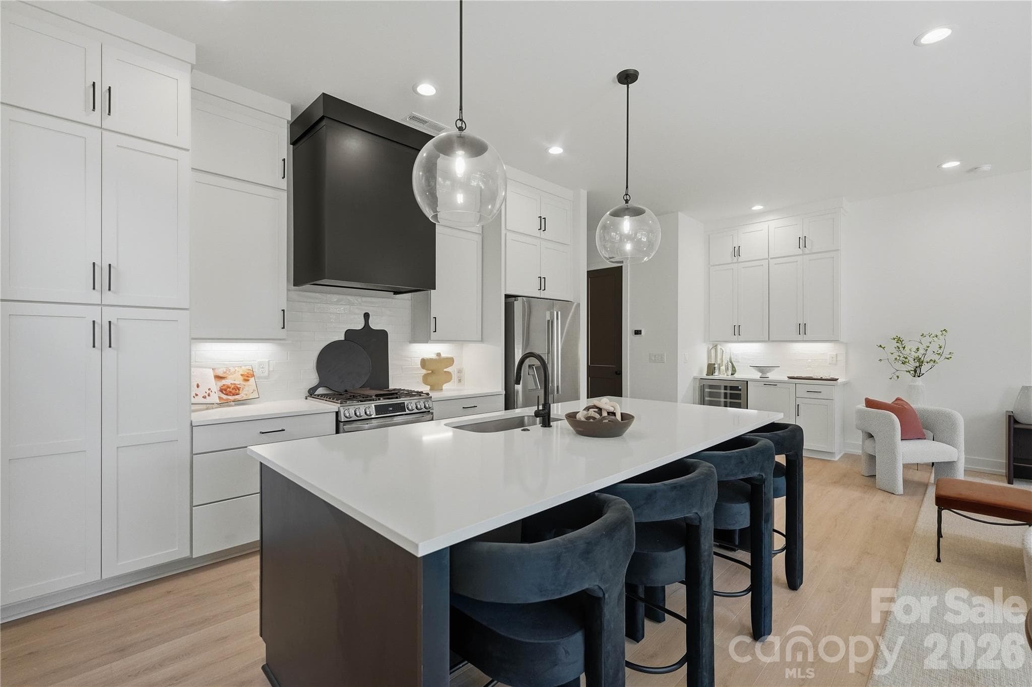 Duplex at Charlotte, photo 25 of 69
