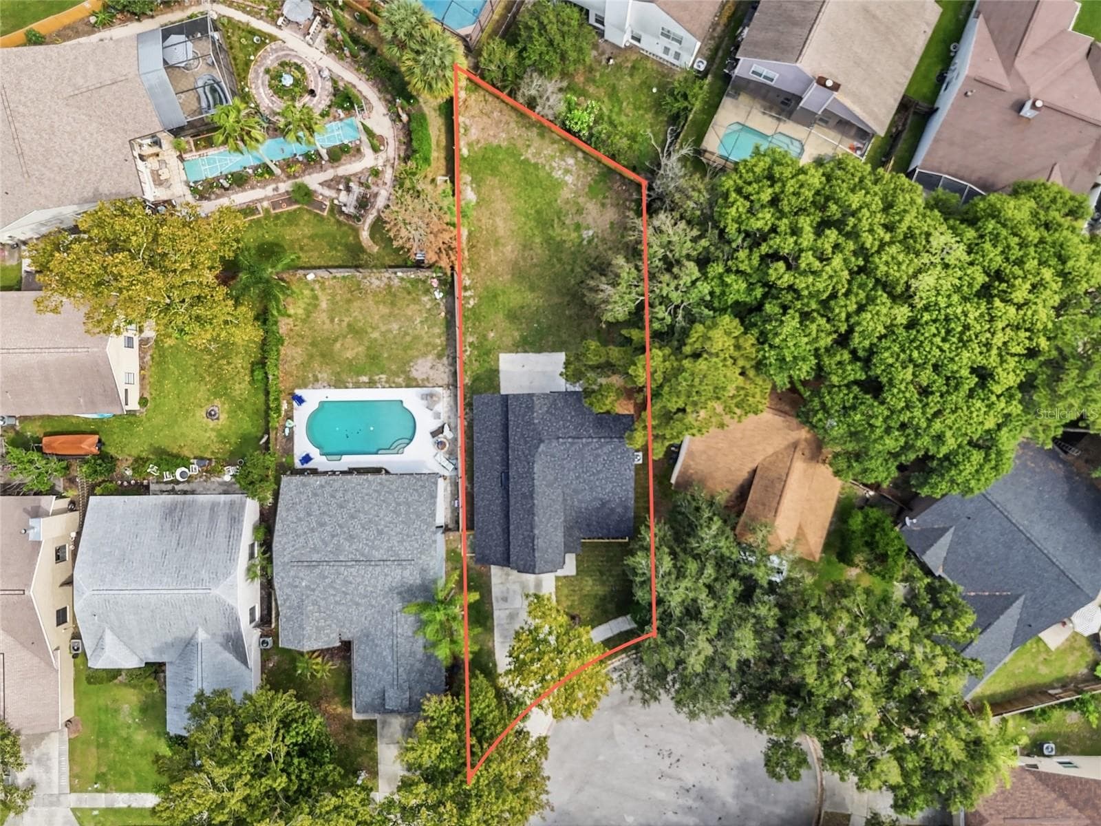 Single Family Residence at 613 CHARING CROSS CT, LAKE MARY, photo 3 of 50