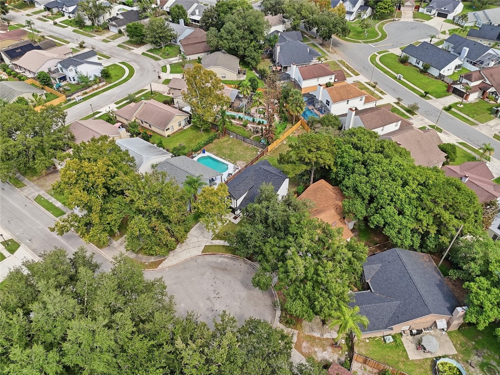 Single Family Residence at 613 CHARING CROSS CT, LAKE MARY, photo 44 of 50