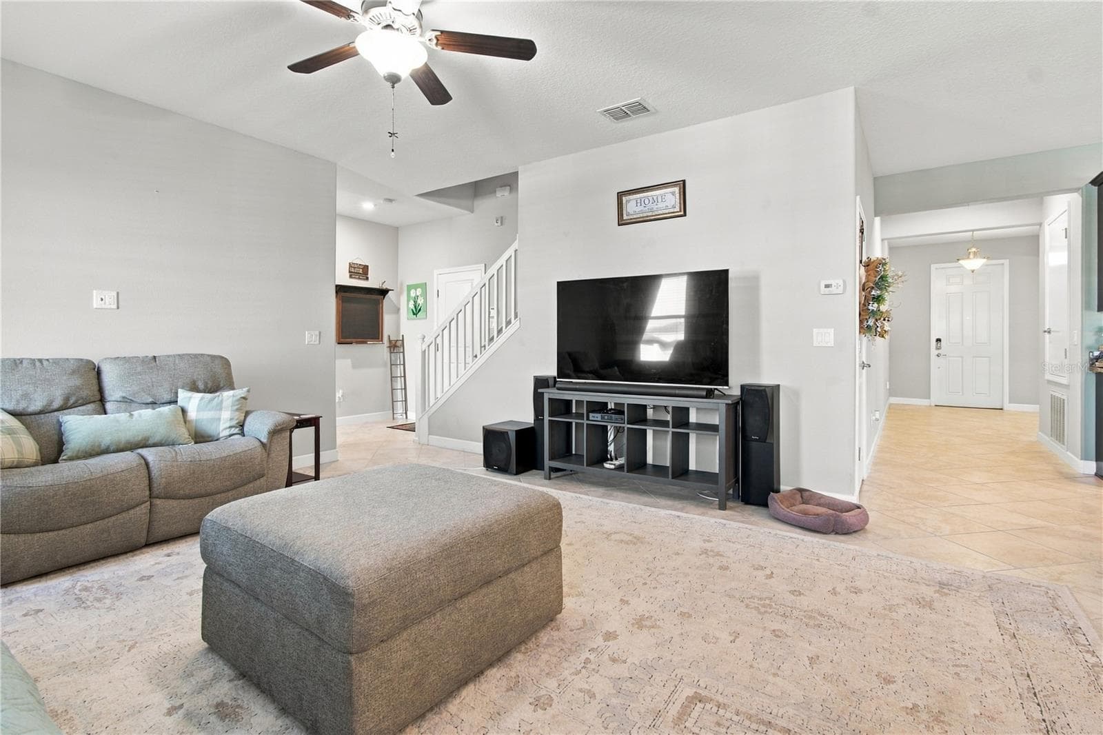 Living room - 4195 SHREWBURY PL, LAND O LAKES