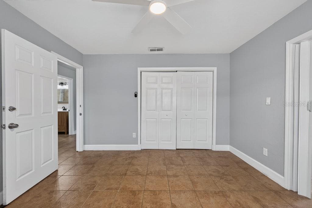 Single Family Residence at 725 STRAIN BLVD, LAKELAND, photo 23 of 78