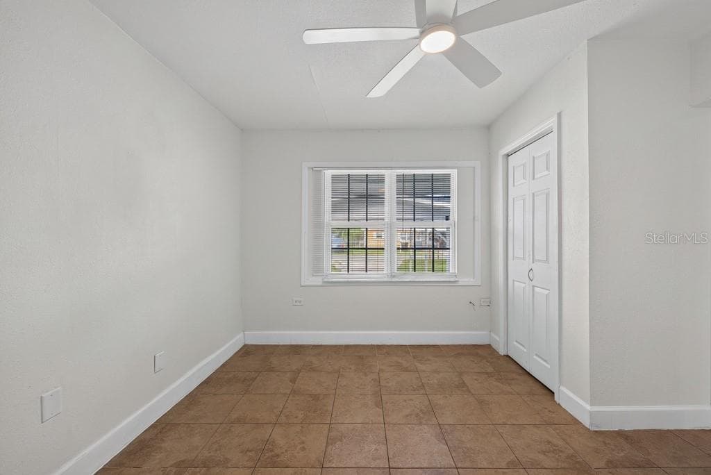 Single Family Residence at 725 STRAIN BLVD, LAKELAND, photo 34 of 78