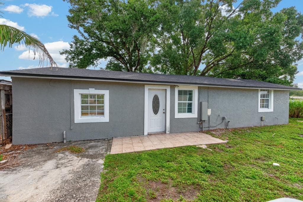 Single Family Residence at 725 STRAIN BLVD, LAKELAND, photo 41 of 78