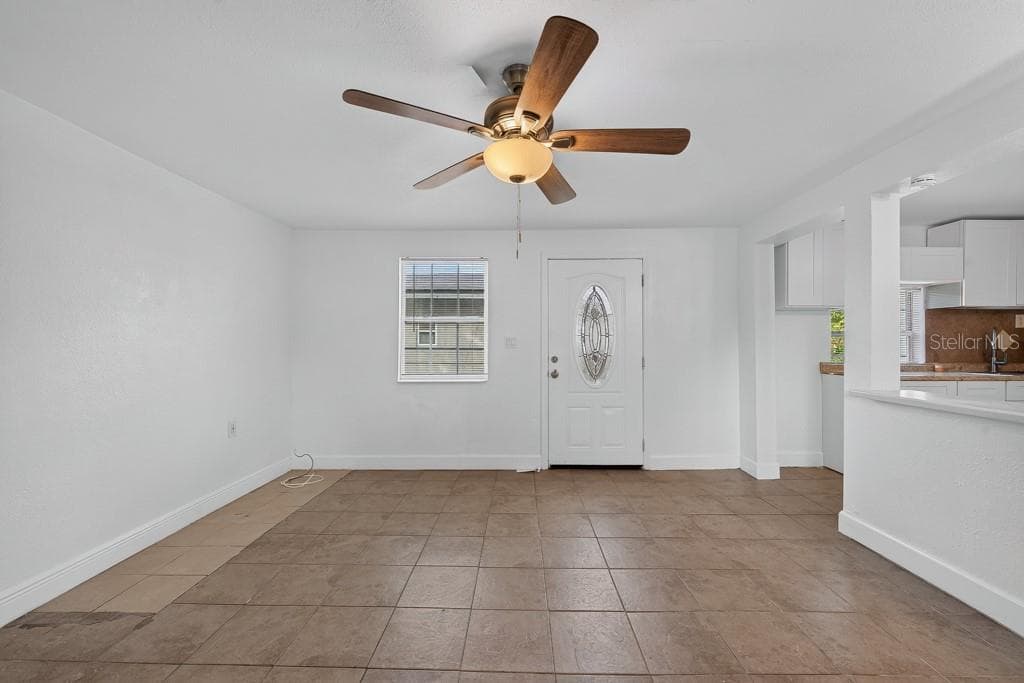 Single Family Residence at 725 STRAIN BLVD, LAKELAND, photo 45 of 78
