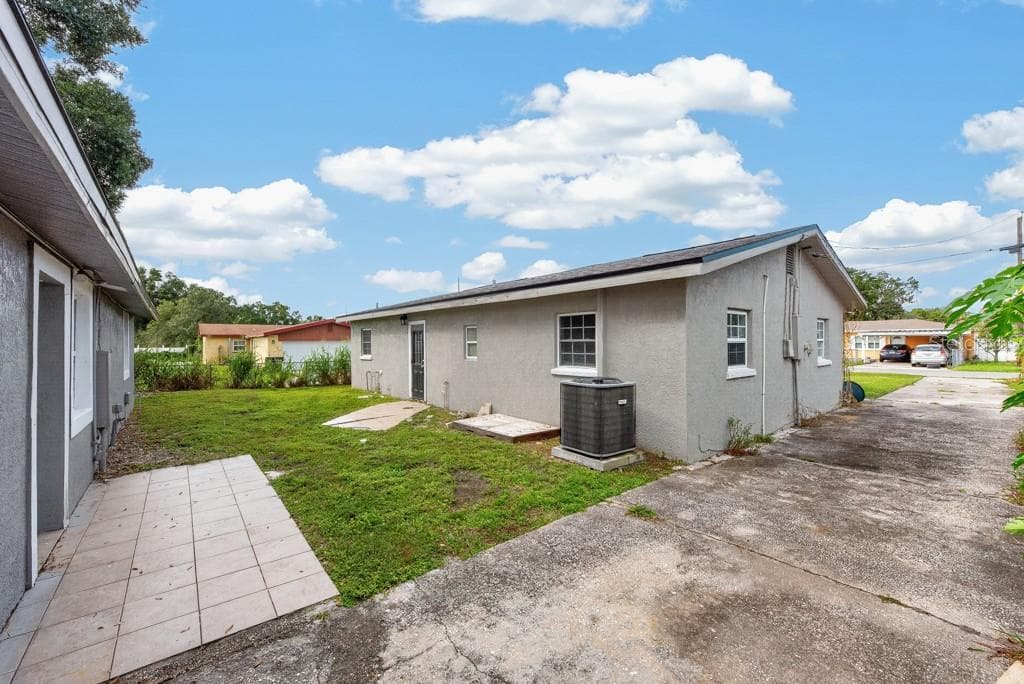Single Family Residence at 725 STRAIN BLVD, LAKELAND, photo 60 of 78