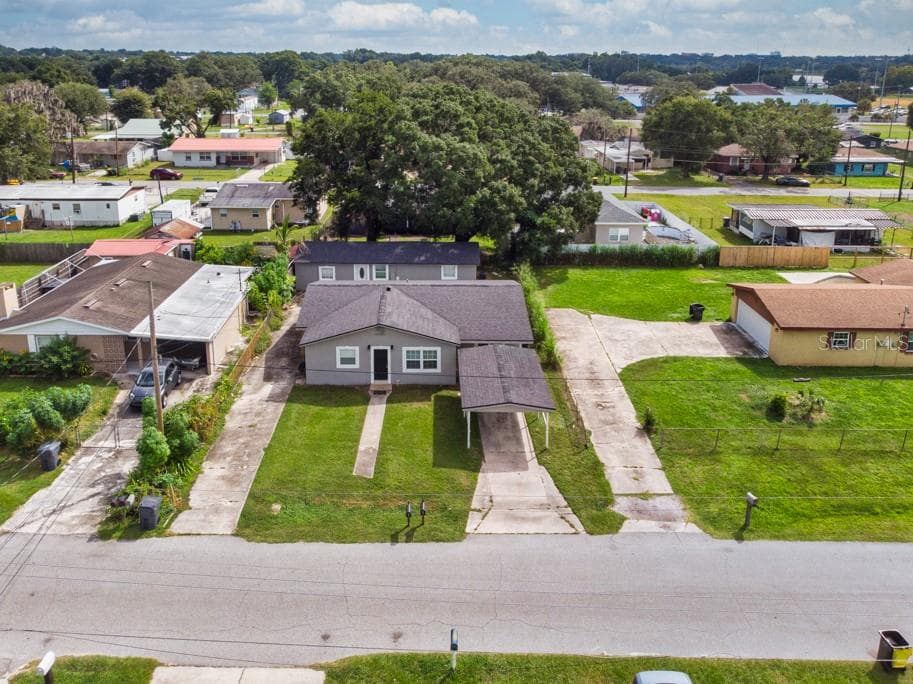 Single Family Residence at 725 STRAIN BLVD, LAKELAND, photo 71 of 78