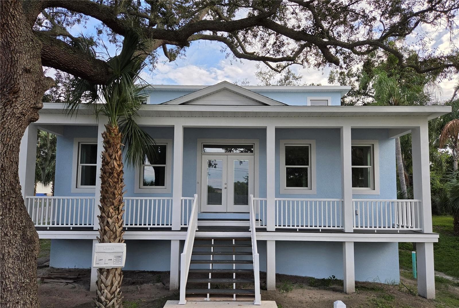 383 GEORGIA AVE