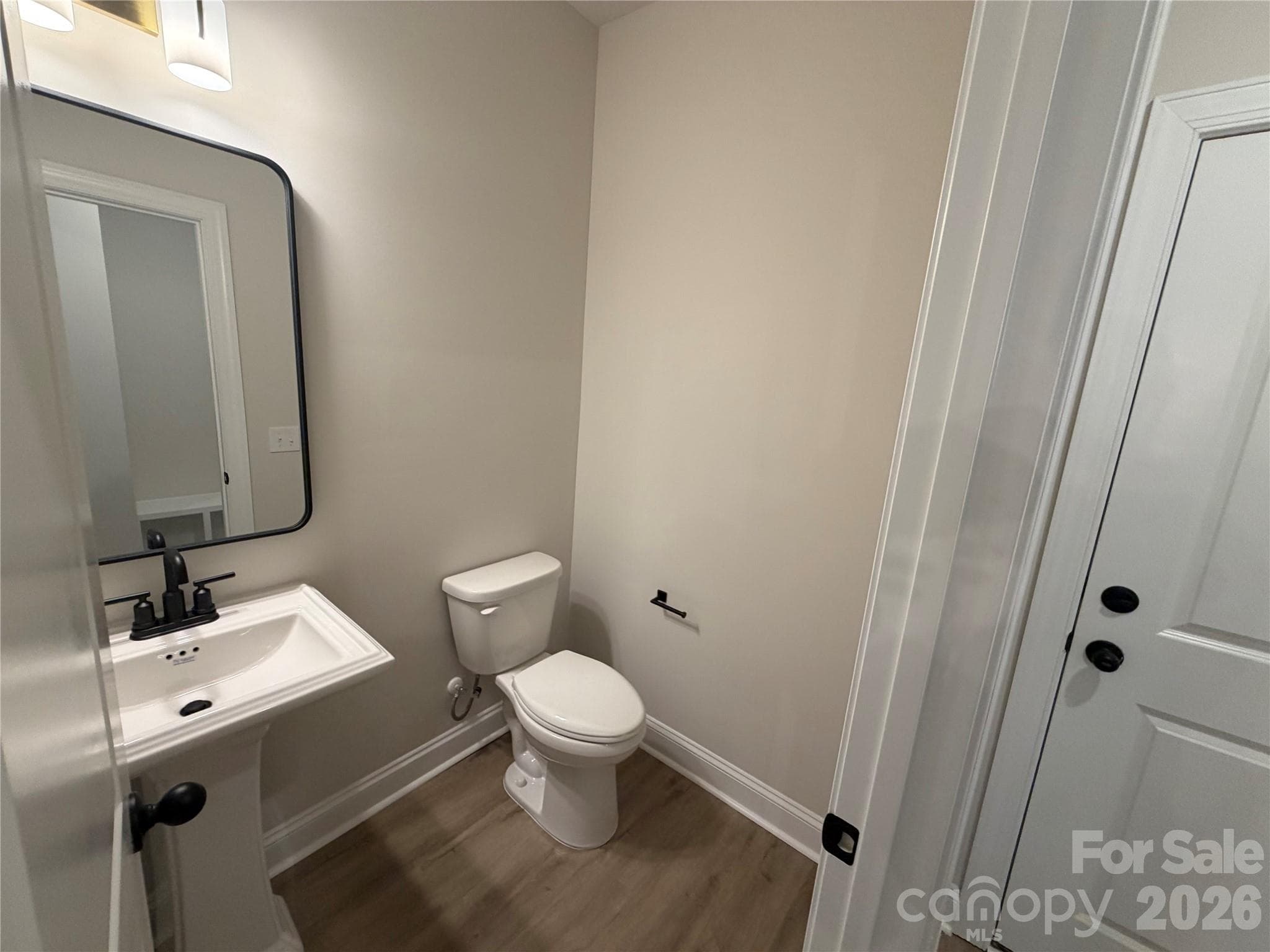 Single Family Residence at 548 Carolyn Lane, Charlotte, photo 40 of 44