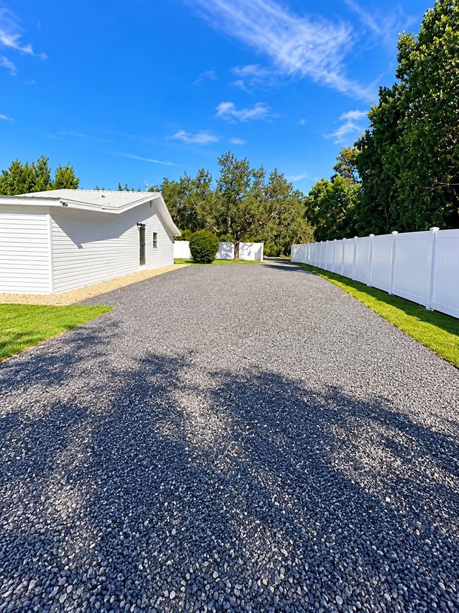 Single Family Residence at 162 MYRTLE RD, LAKE WALES, photo 4 of 23