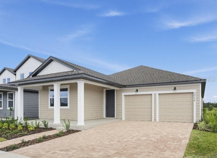 Single Family Residence at 30134 EMERALD FOREST DR, MOUNT DORA, photo 2 of 38
