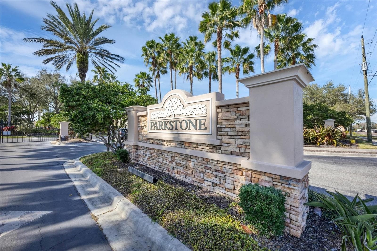 Townhouse at 4104 CRABTREE AVE, SARASOTA, photo 40 of 46