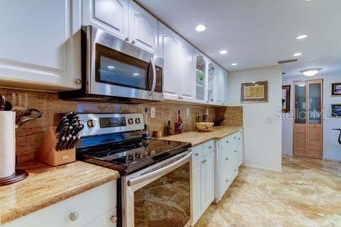 Condominium at 6265 SUN BLVD #805, ST PETERSBURG, photo 13 of 35
