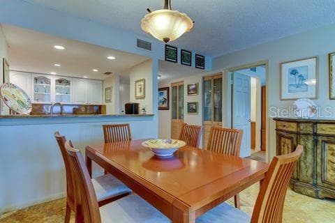 Condominium at 6265 SUN BLVD #805, ST PETERSBURG, photo 19 of 35