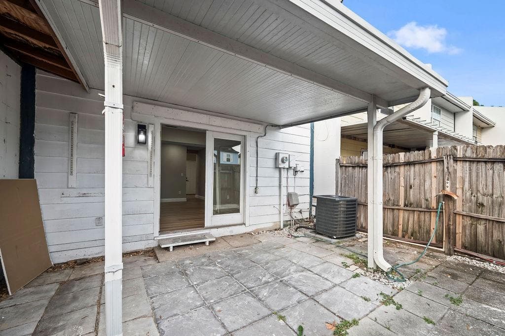 Condominium at 824 W 25TH ST, SANFORD, photo 21 of 24