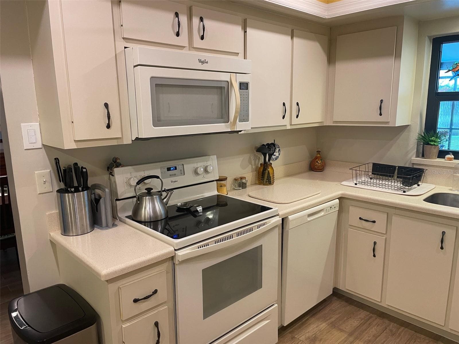 Single Family Residence at 130 ANNAPOLIS LN, ROTONDA WEST, photo 13 of 50