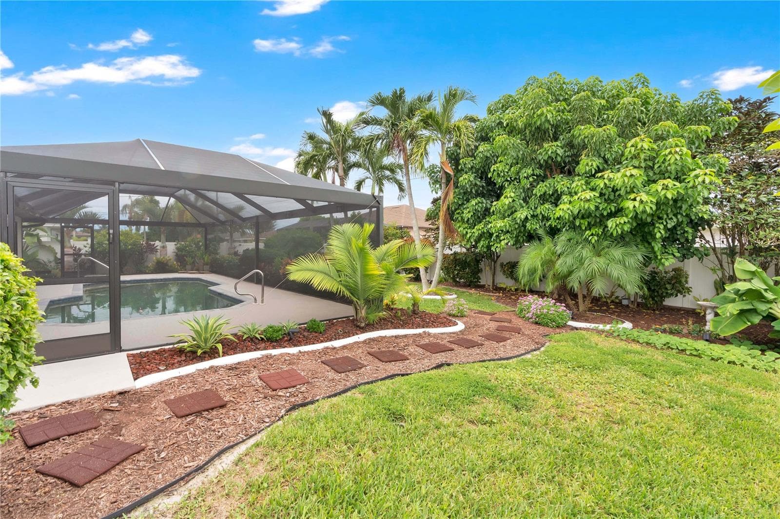 Single Family Residence at 3926 SW 1ST AVE, CAPE CORAL, photo 7 of 56