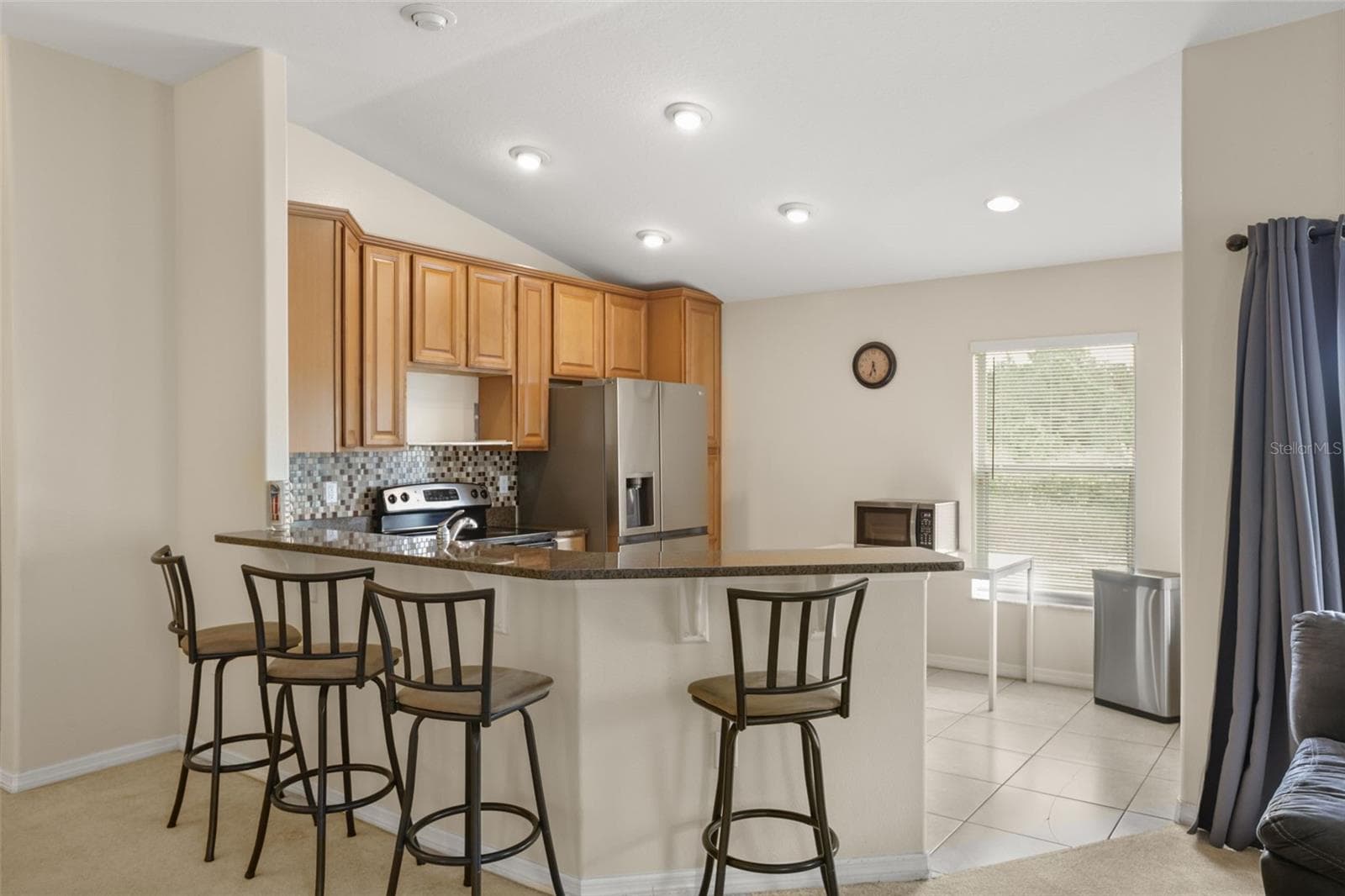 Single Family Residence at 675 BROOKESHIRE DR, DAVENPORT, photo 5 of 42