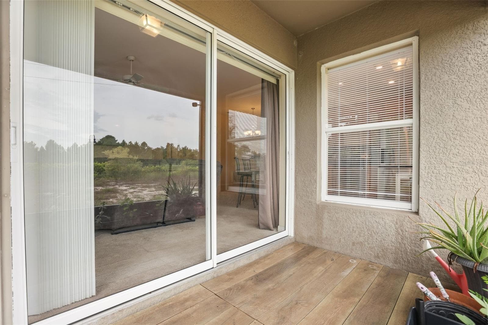 Single Family Residence at 675 BROOKESHIRE DR, DAVENPORT, photo 12 of 42