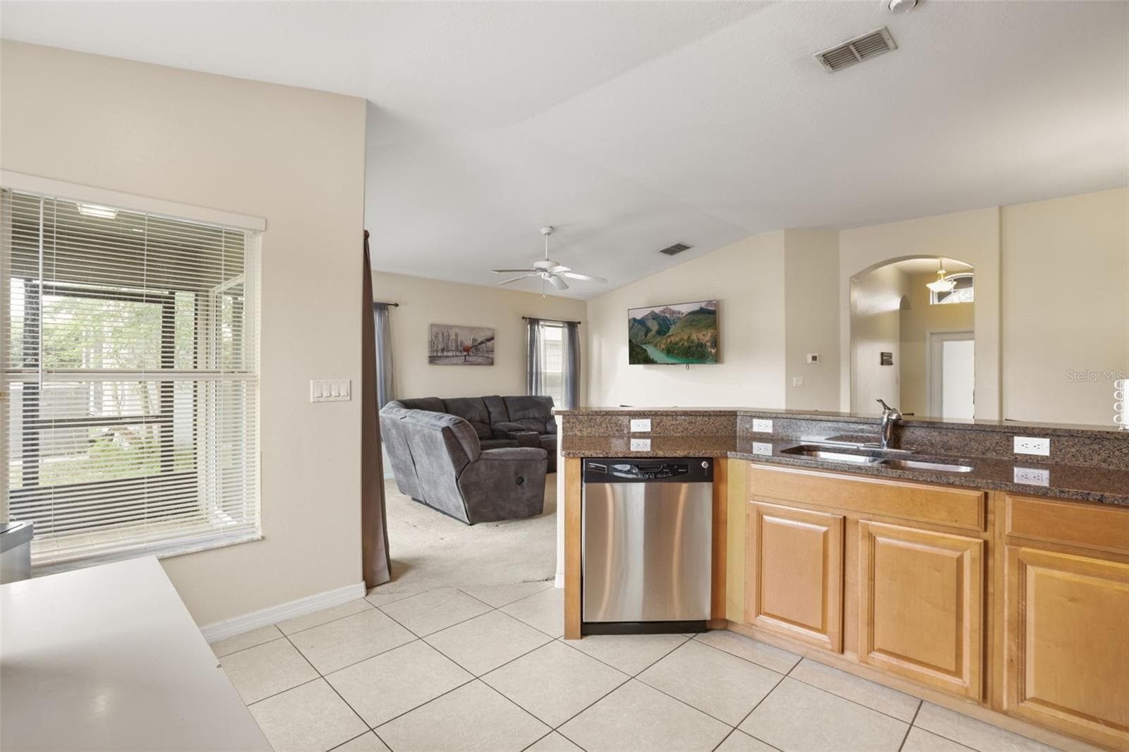 Single Family Residence at 675 BROOKESHIRE DR, DAVENPORT, photo 17 of 42
