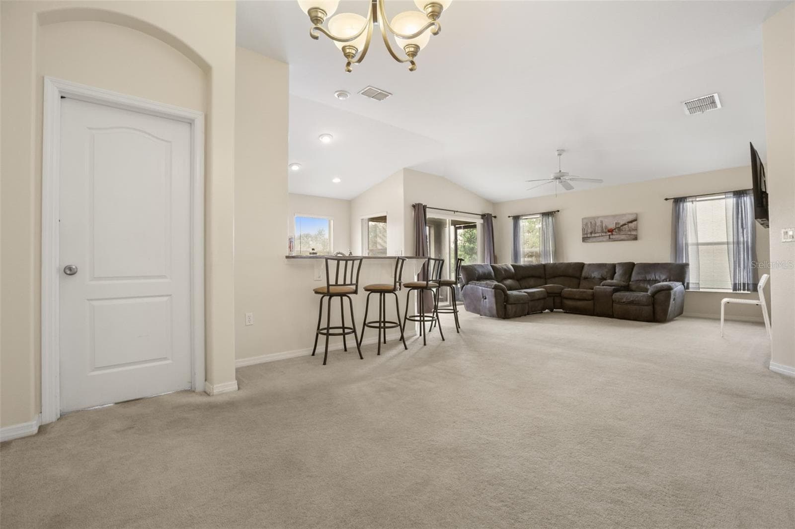 Single Family Residence at 675 BROOKESHIRE DR, DAVENPORT, photo 18 of 42