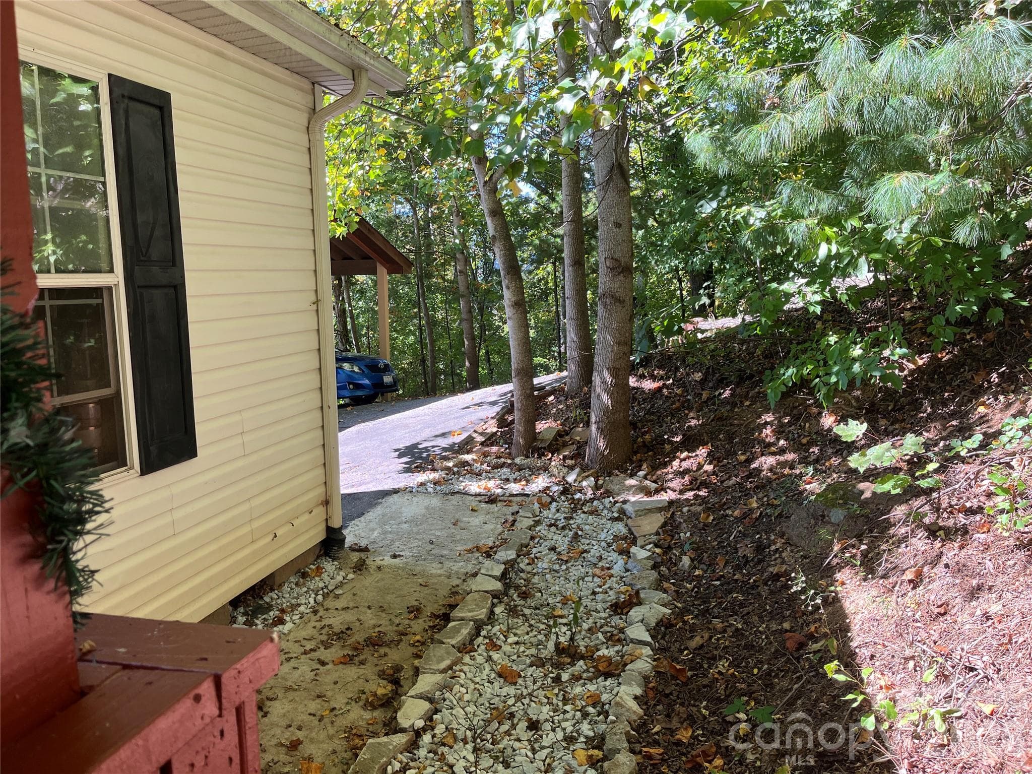 walkway to driveway - 121 Hidden Meadow Drive, Candler