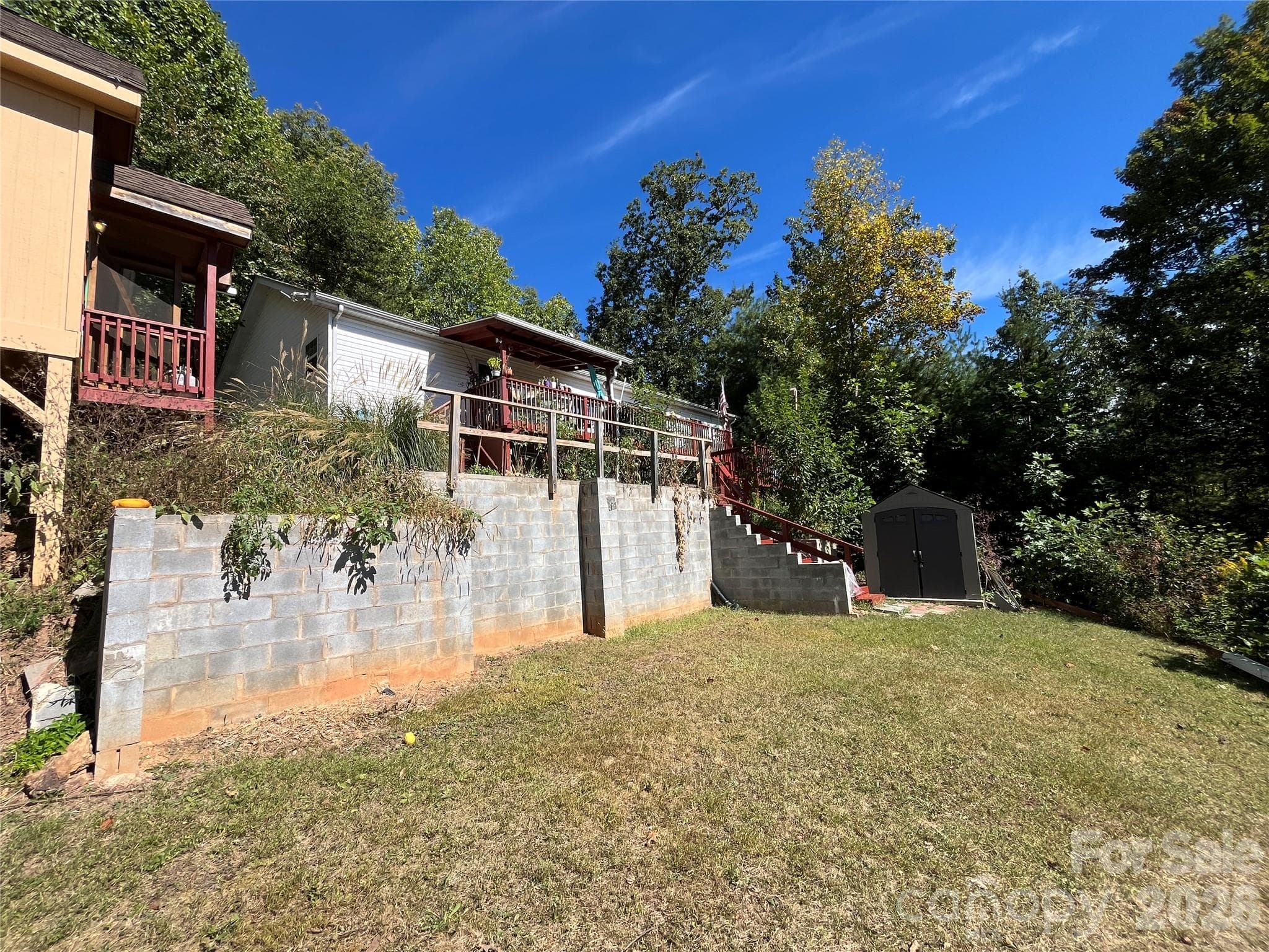 Single Family Residence at 121 Hidden Meadow Drive, Candler, photo 13 of 25