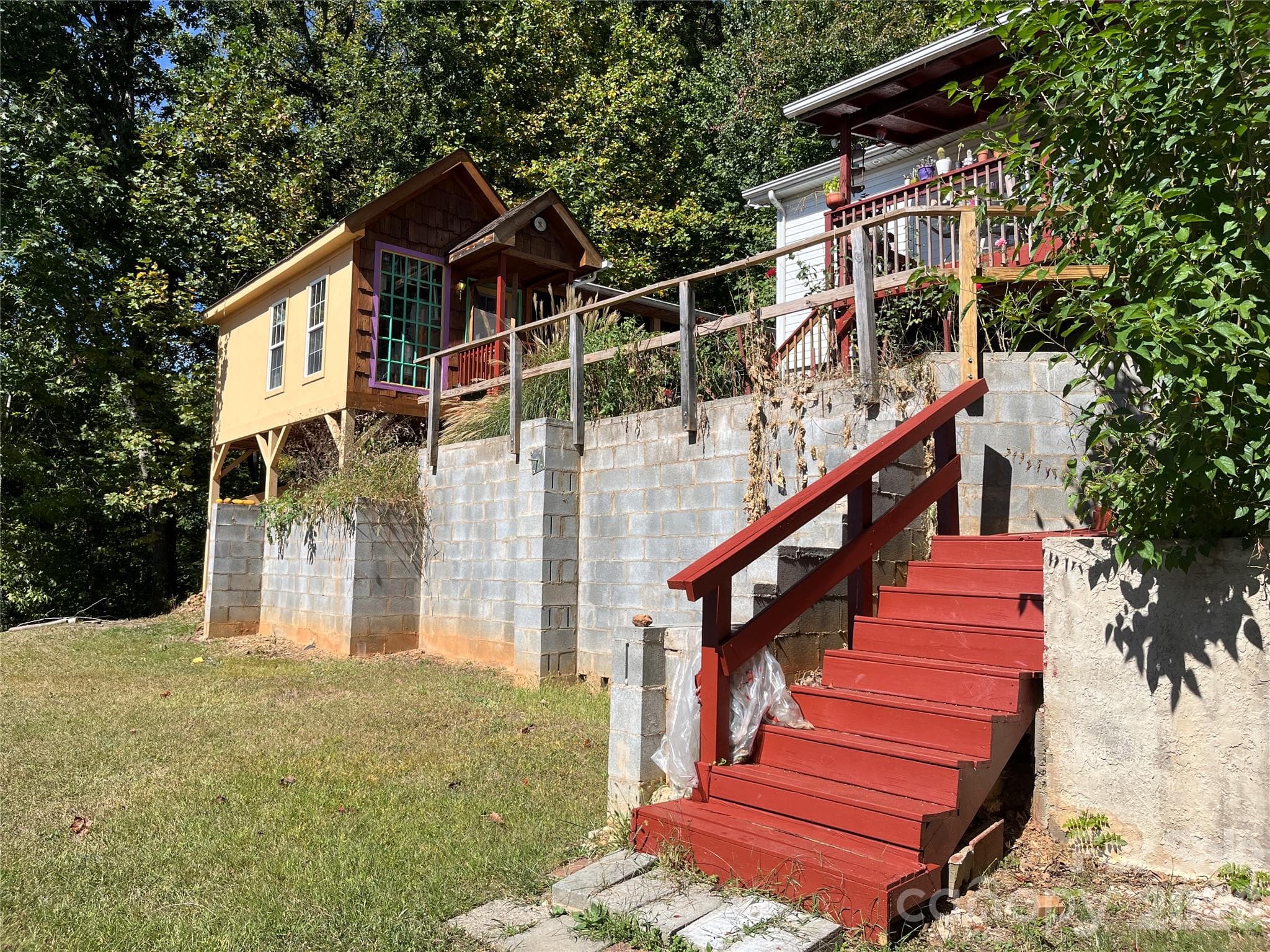 Level yard area - 121 Hidden Meadow Drive, Candler