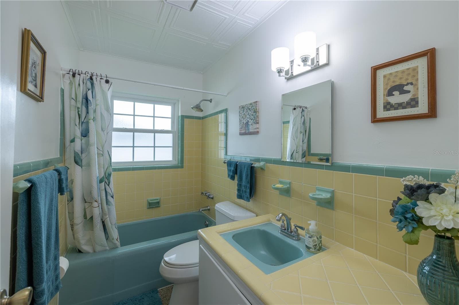Single Family Residence at 2314 N GRIFFIN DR, LEESBURG, photo 33 of 62