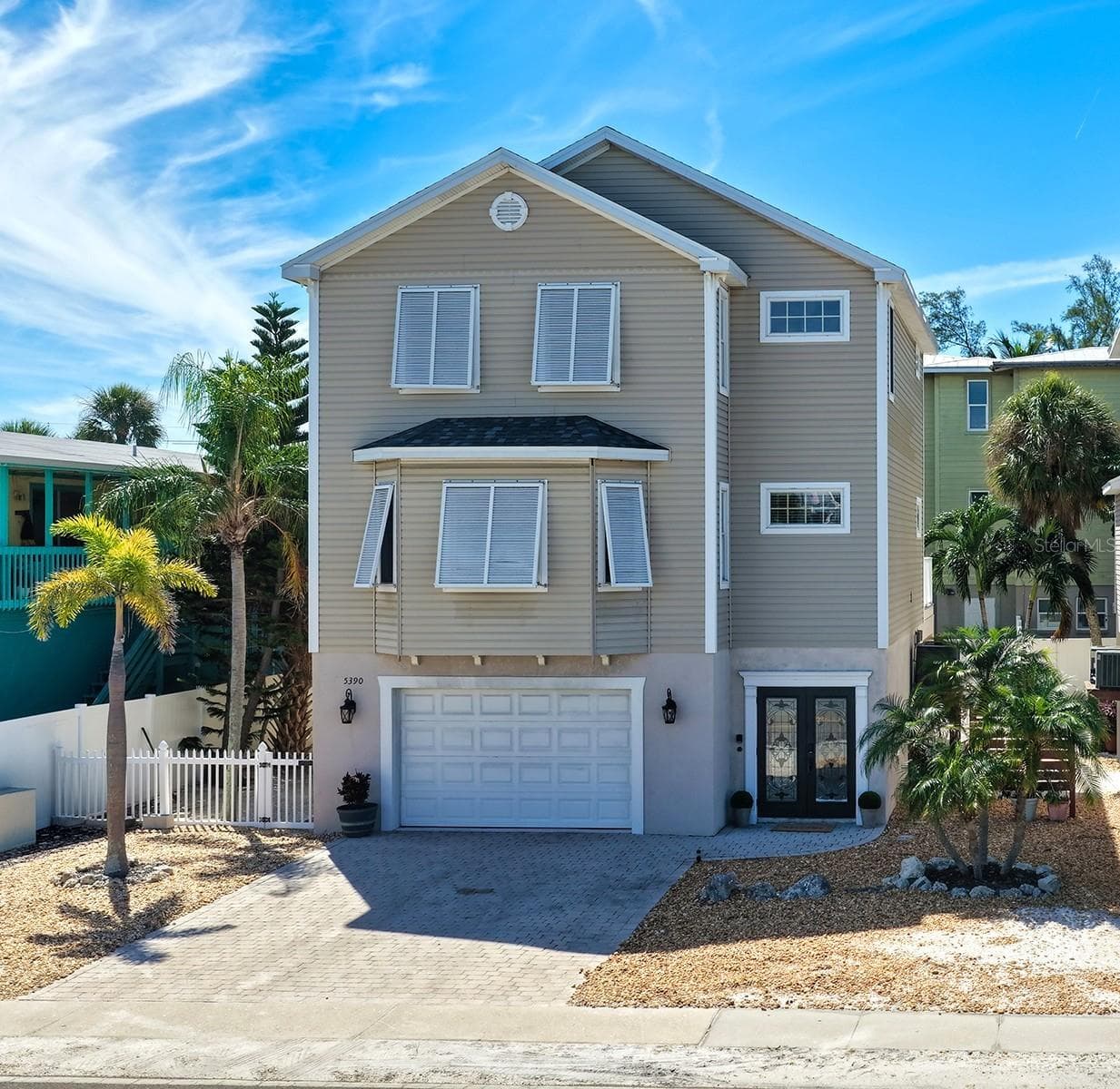 Single Family Residence at 5390 GULF DR, HOLMES BEACH, photo 2 of 41